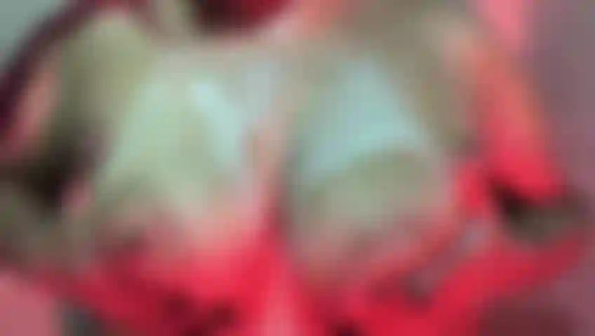 Put my tits in your delicious mouth and taste me...
