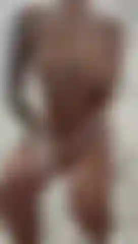 ¿Nos bañamos juntos?