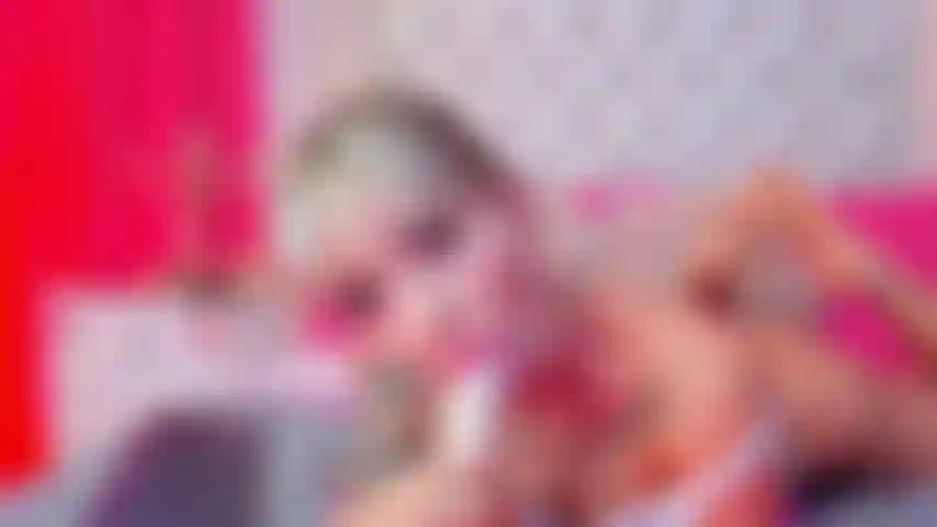 Prepara tu polla para meterla en mi boca y sentir el verdadero placer de una mamada.