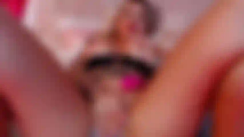 Orgasmo en vivo, gran polvo con las vibraciones de mi coño.