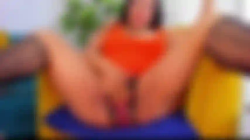 Mastúrbate conmigo y te haré venir.