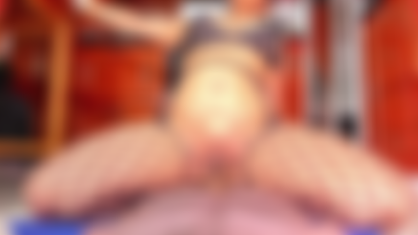 Quiero follar mi dildo morena en la coicna me acompañas.