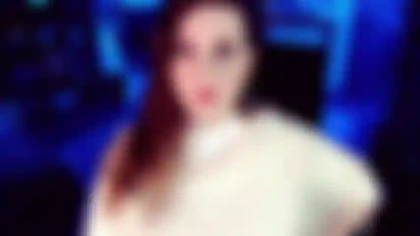 Humillación con una polla grande y fea. No, no importa qué tan grande sea si no sabes cómo usarla. Así que hablemos de eso. Hablemos de lo inepto que es realmente tu pene grande. Muy decepcionante.