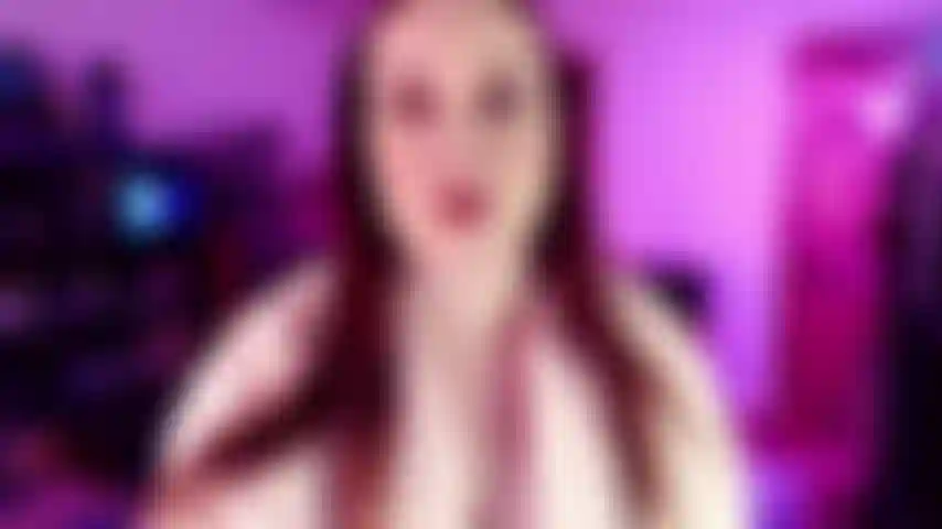 Sacúdela por las bragas de mi madrastra. Oh oh, ¿te acaban de pillar sacudiéndola por mis bragas que robaste del cesto? Bueno, hijastro, supongo que ambos sabíamos que este día llegaría...