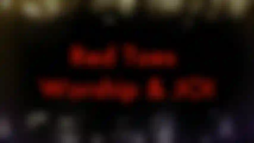 Los dedos de los pies rojos adoran y disfrutan. Mira eso, has vuelto. Vuelvo a adorar y masturbarme de pie. Mis pies con ese clásico esmalte rojo. Puedes evitarlo, pero quieres asimilarlo todo. Cada hermoso dedo del pie. Así sin más. Al principio acaricio lentamente con estos dedos.