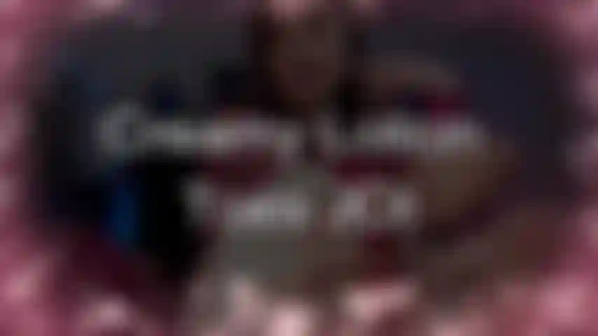 Loción cremosa para los dedos de los pies. Tienes un footboy muy paciente, así que te voy a consentir hoy: masturbate fácilmente y accede a mis bonitos dedos rosados. En su mayoría de cerca, mucho agarre e incluso un poco de dedo del pie ancho. Caricia, caricia, caricia hasta los dedos de los pies!