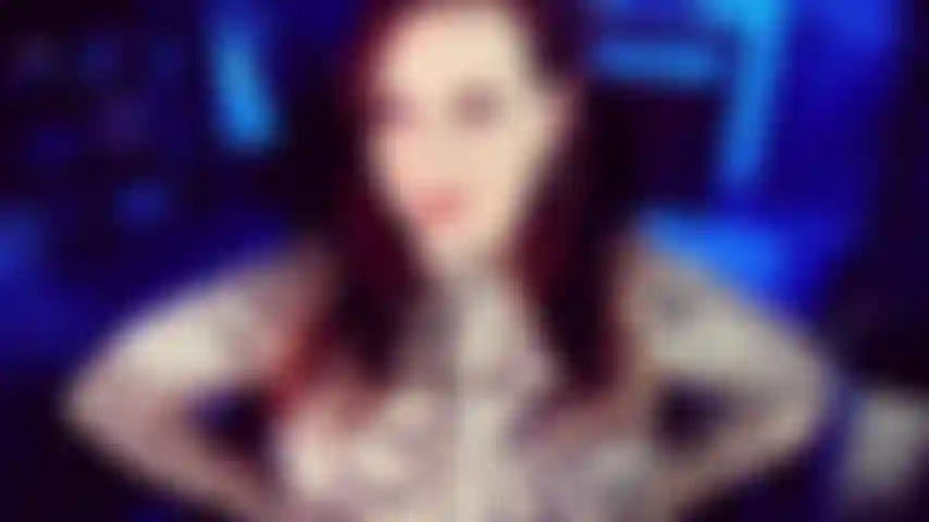 Siempre difícil para ti. Oye, zorra, ¿quieres llevar a la belleza negra a dar un paseo? Estas lo suficientemente cachonda para que te vaya a todos lados. Para llenar todos tus agujeros doloridos? Mi cinturón bbc es bueno en eso, ya sabes.