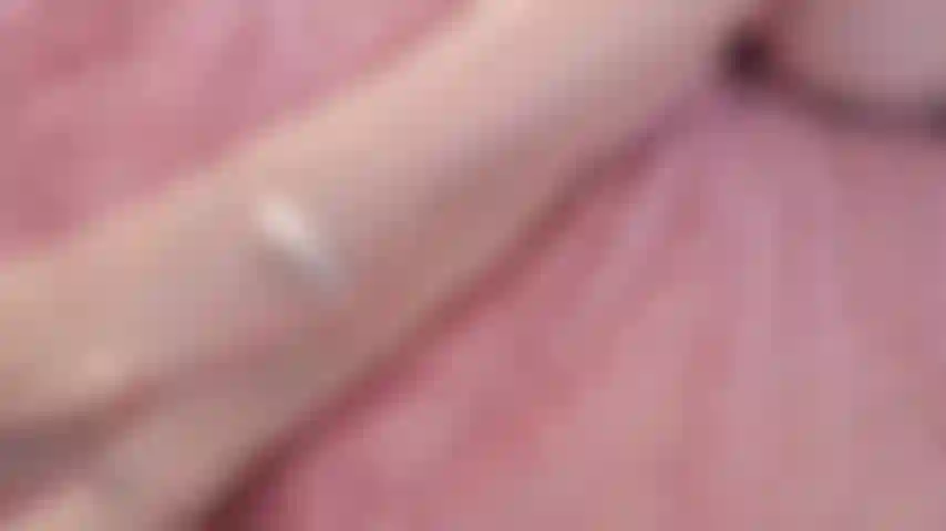 Nueva fantasía de rompehogares con polla real y corrida facial.