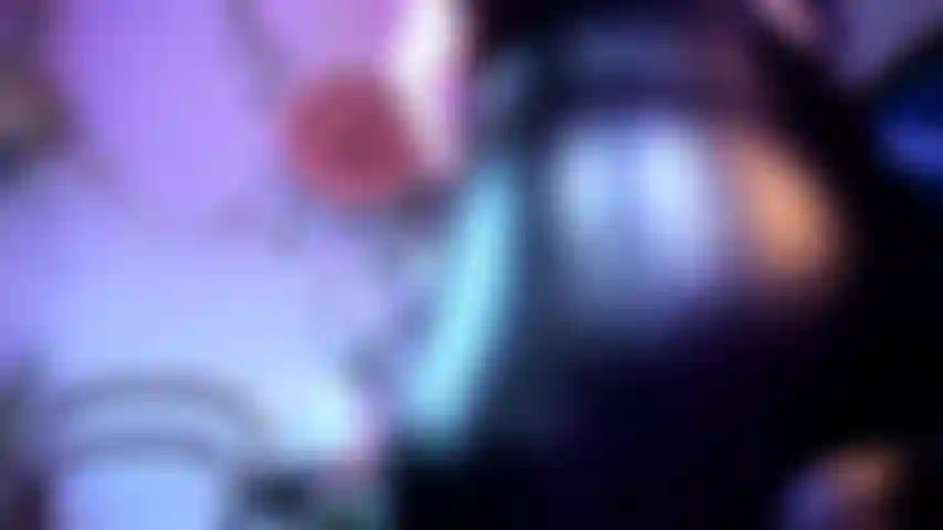 Adoro el culo de cuero, bragas de nylon con la espalda completa.