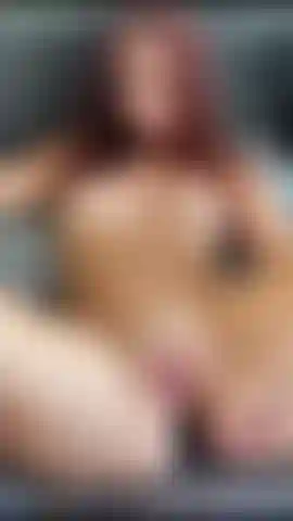 Follada anal y vaginal, consolador de 9 pulgadas.
