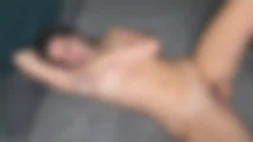 Joi: ¡ya te has corrido en mis axilas peludas, es hora de correrte otra vez!