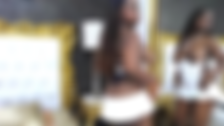 playing my hot body xoxo amelia