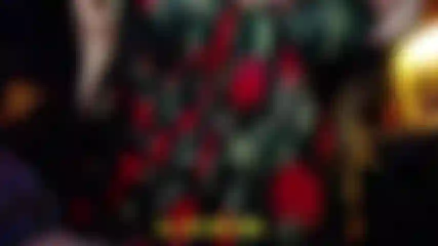 Cambiando de ropa. Presumiendo de cuerpo. Bromeando/jugando.