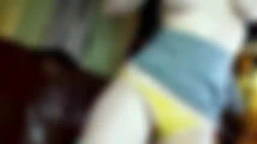 Juguete gigante (tamaño de lata de coca cola) joder coñito.