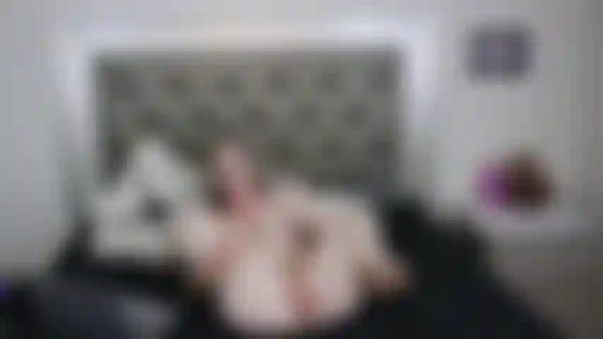 Amy_Quinn clip corto de chorro grande.