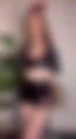 Enfermera traviesa hace que su próximo paciente se corra!