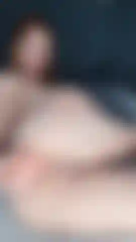 I put the dildo in my ass and showed it wide open 😈