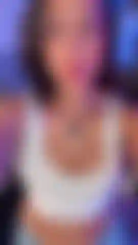 Grandes tetas para ti.