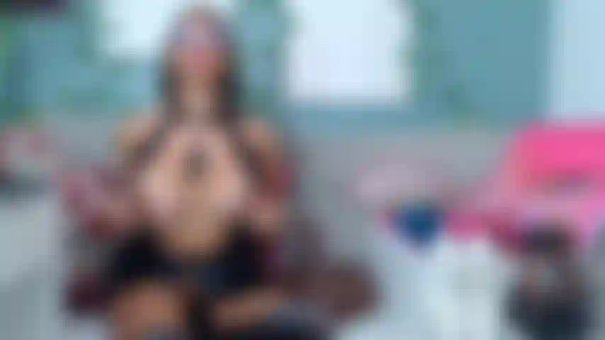 Me encanta cabalgar sobre tu polla.