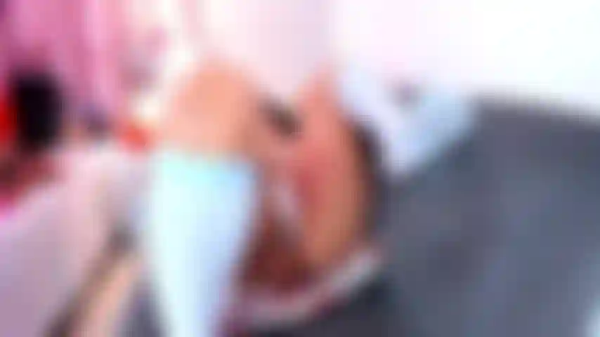 mmmmm I want you to fuck my delicious pussy here today, Sunday, and come a lot for me...kisses and enjoy it