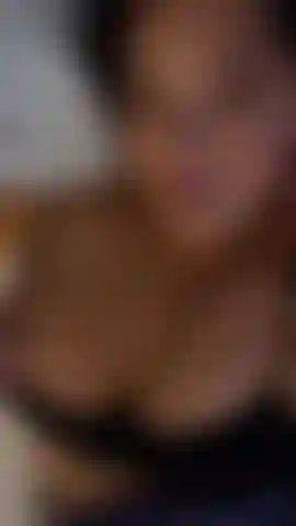 Morning flash boobs.