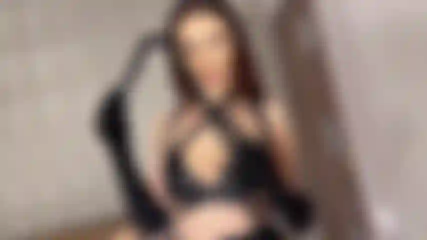 Sirviendo cuerpo y actitud.