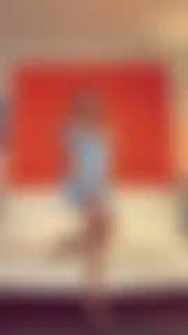 Anita oscura como una traviesa princesa anal.