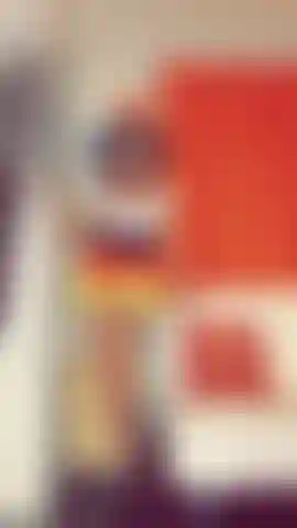 Anita morena como una bruja cachonda.