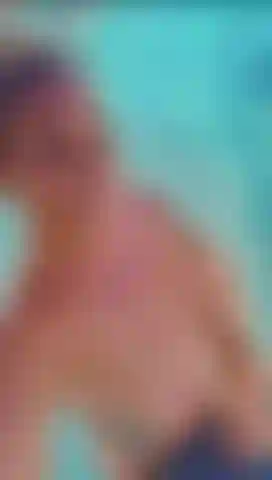 Cum date un chapuzón en la piscina.