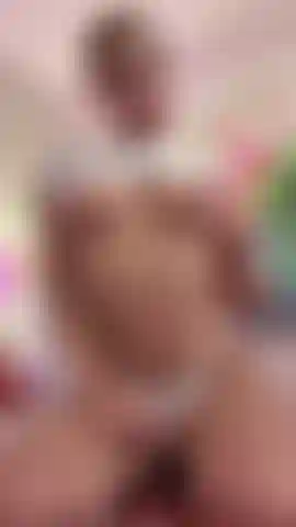 My pussy is very wet and tight, I love rubbing it and squirting.