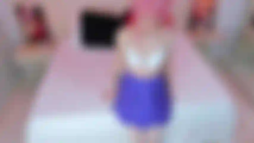 Mira como me encanta tener el coño mojado.