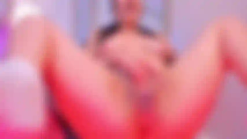 Mi coño tiene algo de semen para ti mmm.