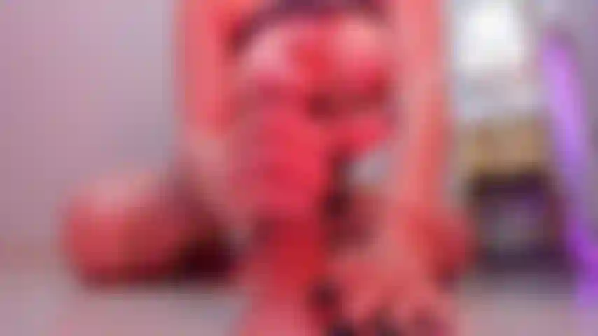 Me encanta tenerlo en la boca, llenarla de saliva.