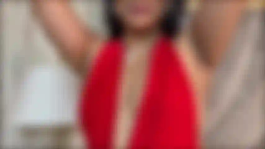 My red dress and me are waiting for  u!