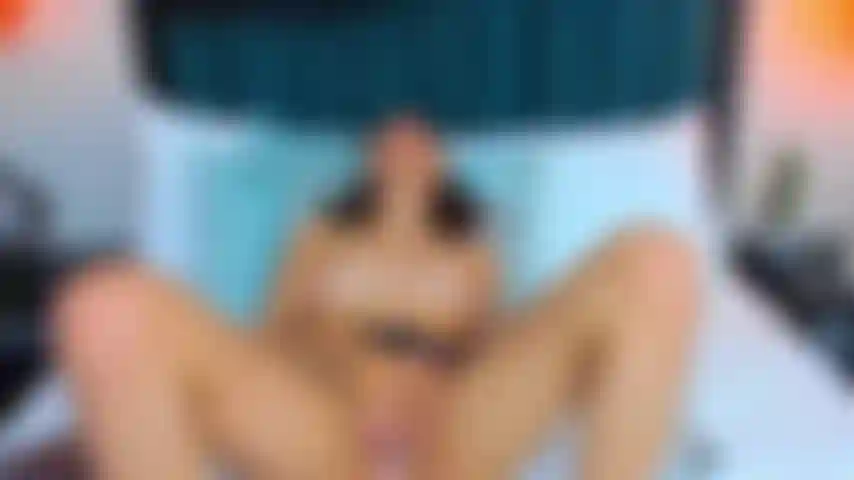 La forma en que mi coño te agarra cuando estás muy dentro ¿lo sientes?