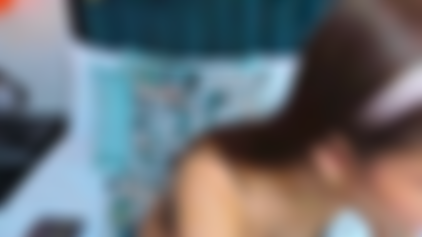 Joder, mi coño gotea, tomándote tan bien, como si estuviera hecho solo para tu polla.