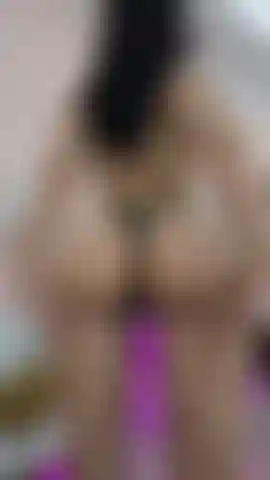 round colombian ass