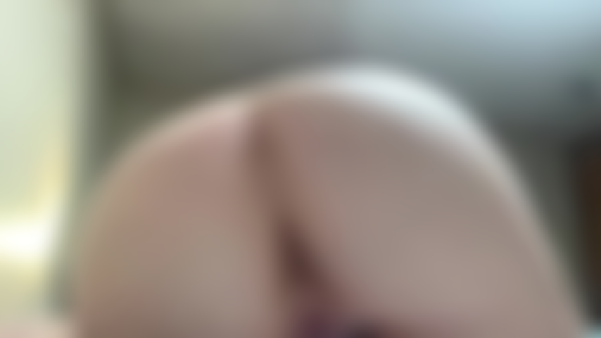 Juego de botín (culo y consolador).