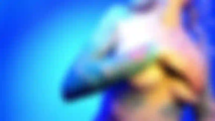 Adoración de tetas aceitadas.