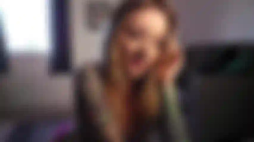 Edge en castidad - burla de bragas.