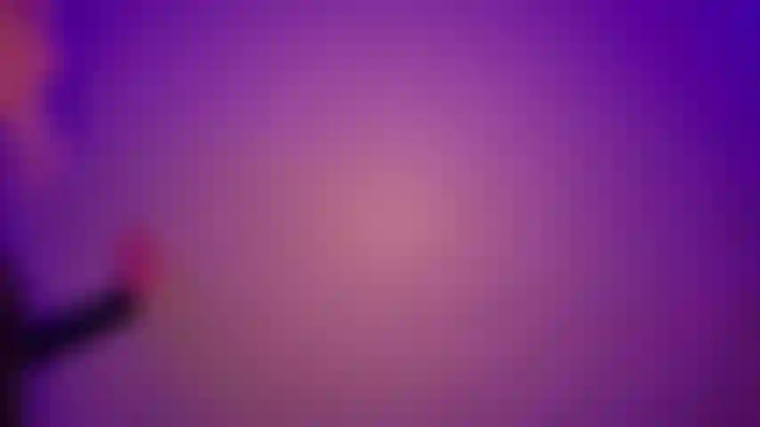 Culto a las tetas góticas de pvc.