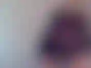 Idiota a la diosa del brillo.