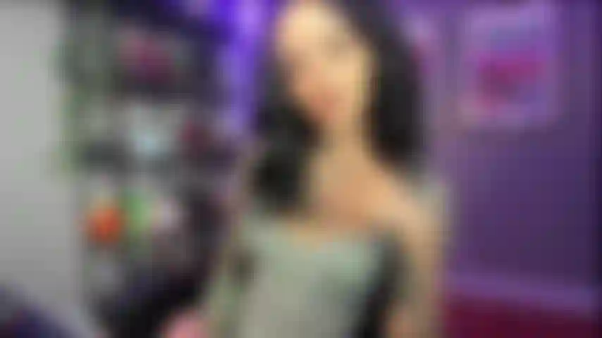 Estafada por astrid luxe.