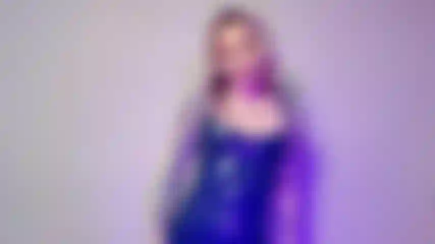 Fanática de las bragas, olfateo, meto y acaricio.