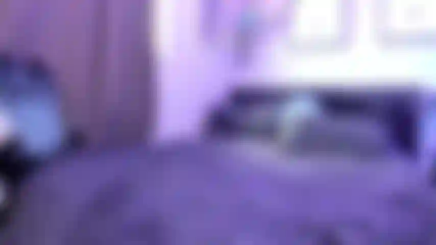 Lindo ver a través de la adoración de calcetines.