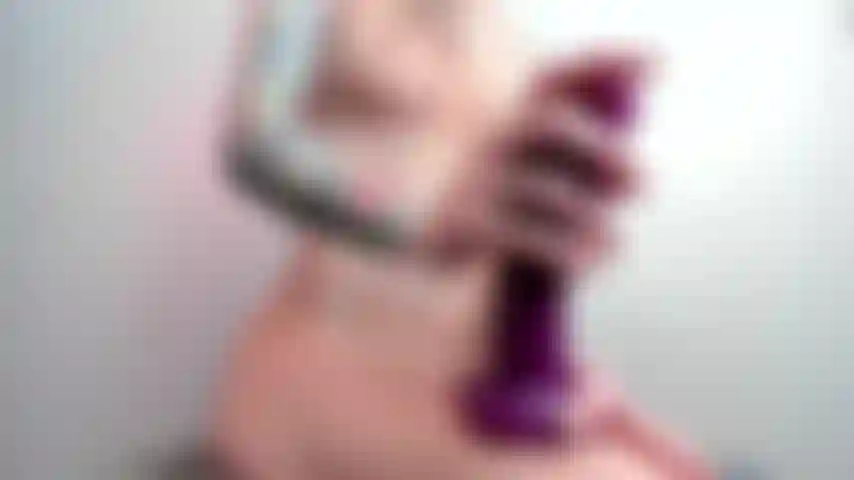 Paja con dildo masturbándose - joi.