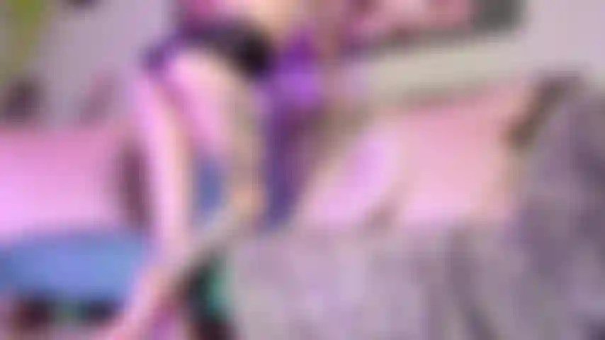 Bratty astrid - ribete y negación de semen.