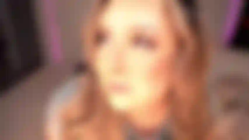 4 K provocación de cuerpo completo