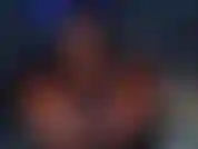 Sé que quieres complacer a tu hermosa diosa oscura y mis estrechos agujeros, ¡pero no eres lo suficientemente bueno para eso, chico blanco! Todo lo que obtienes es ese pedacito de carne entre mi coño y mi culo.