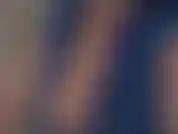 Cabalgando muy fuerte mi consolador más grande.